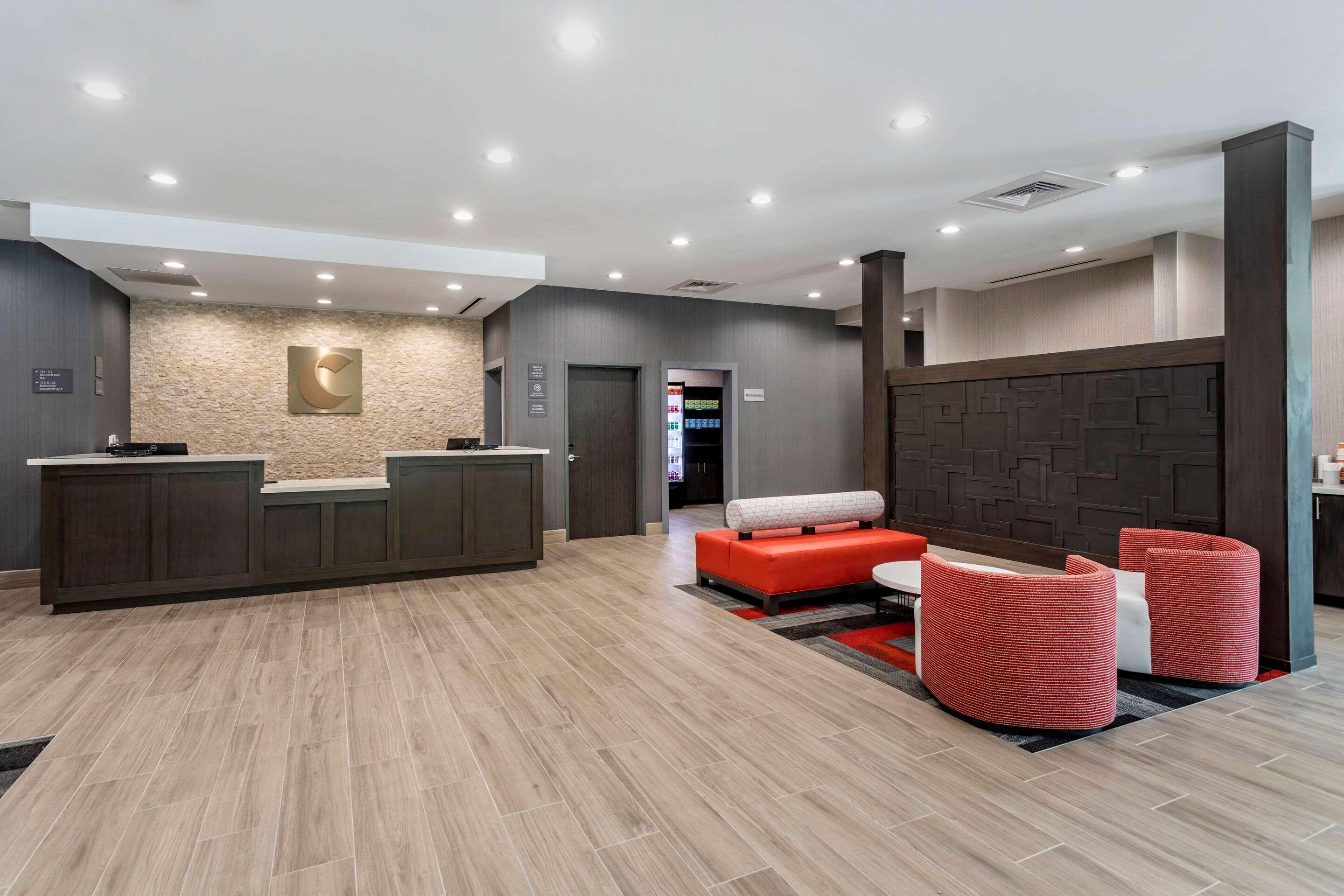 Hotel Comfort &