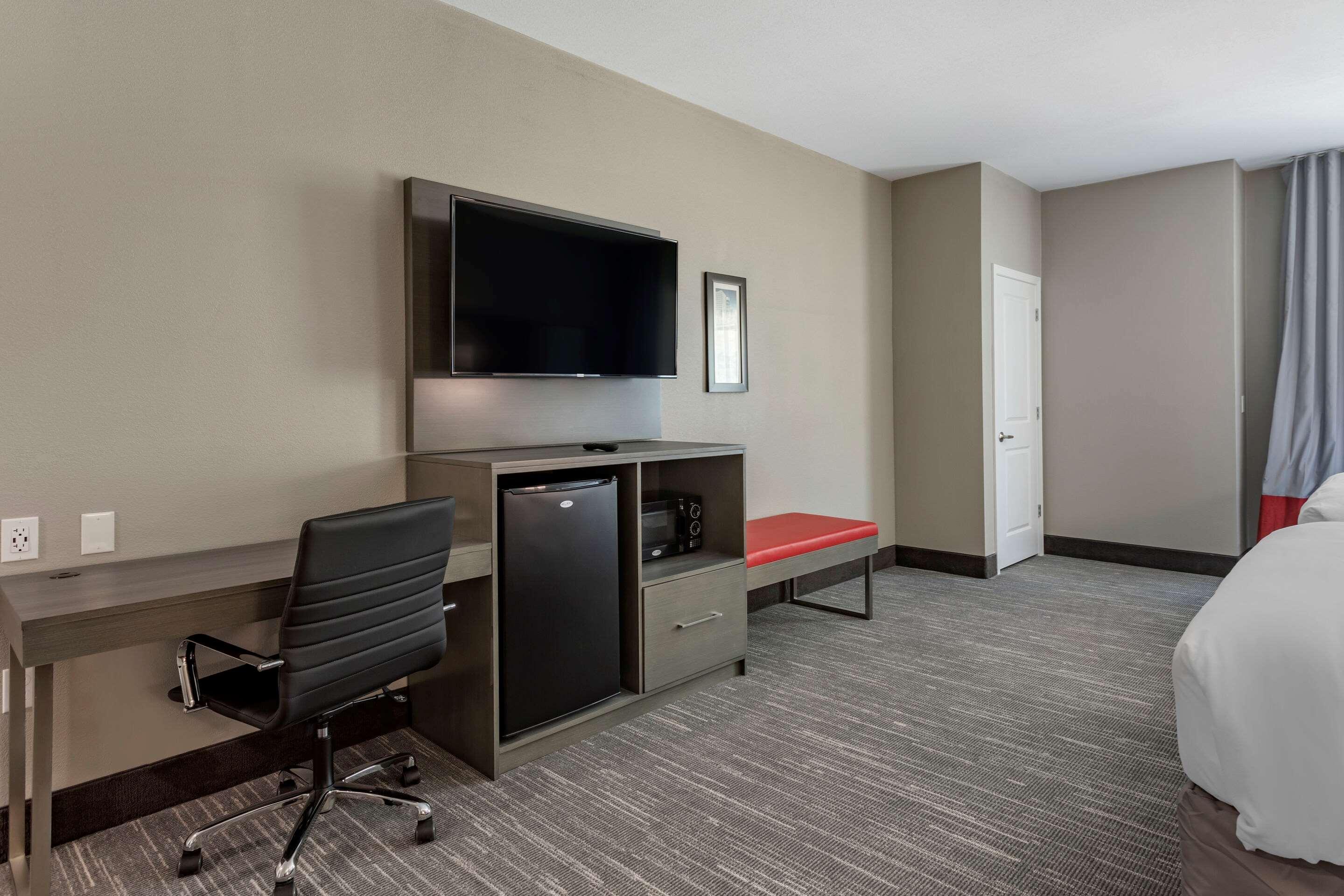 Comfort & 2* Olive Branch